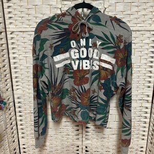 Rebellious.One hooded pullover size s euc ladies “Only Good Vibes” floral grey‎